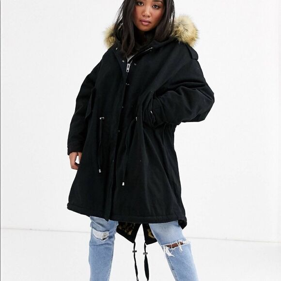 Luxe Parka with faux fur animal lining - Picture 2 of 4